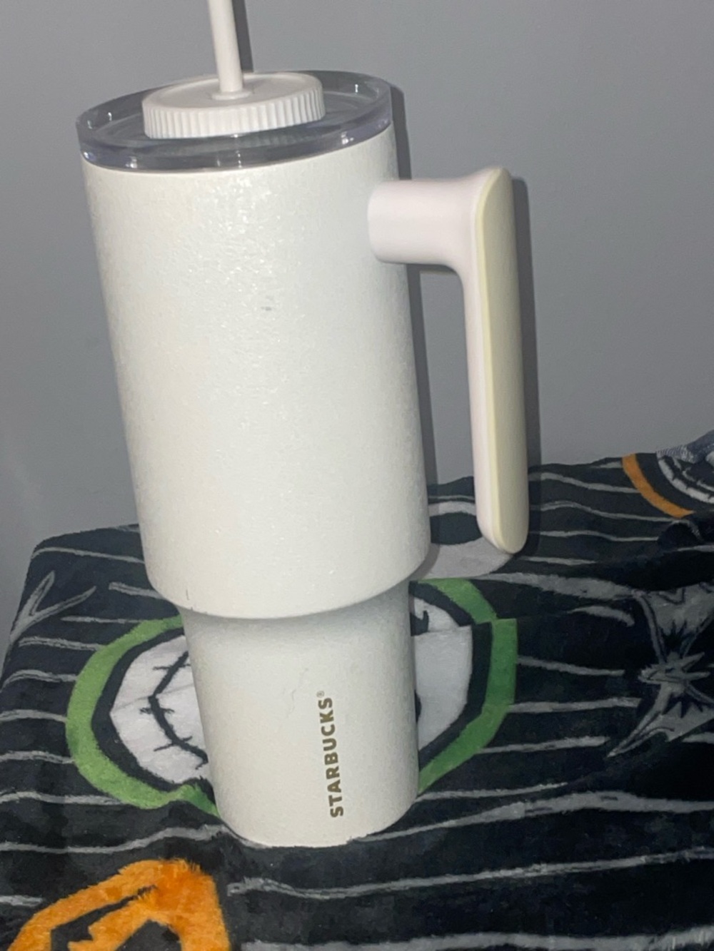 Starbucks White Travel Tumbler with Handle and Clear Lid